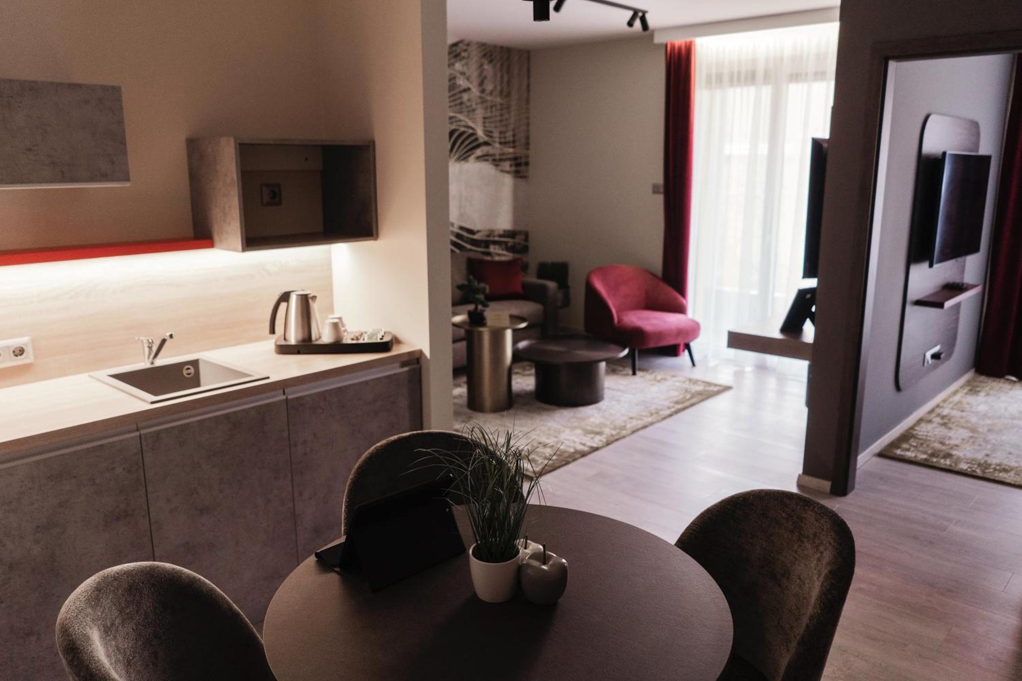 Riva Boutique Hotel Szeged Exterior photo